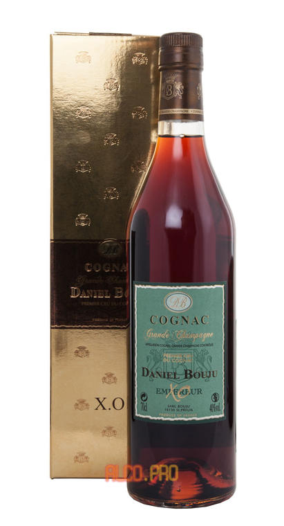 Daniel Bouju Empereur XO in gift box коньяк Даниель Бужу Империор ИКСО п/у Daniel Bouju Empereur XO in gift box коньяк Даниель Бужу Империор ИКСО п/у