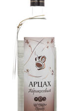 Водка Арцах Абрикосовый 0,75 л Водка Арцах Абрикосовый 0,75 л