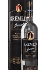 Kremlin Award Водка Кремлин Эворд 0.7l в кожаной тубе Kremlin Award Водка Кремлин Эворд 0.7l в кожаной тубе