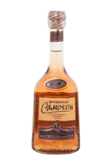 Водка Деревенский Самогон на Алтайском золотом корне 0.5л Водка Деревенский Самогон на Алтайском золотом корне 0.5л