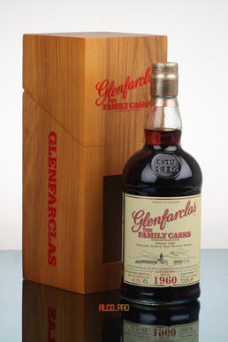 Glenfarclas The Family Casks 1960 виски Гленфарклас Фемили Каск 1960 Glenfarclas The Family Casks 1960 виски Гленфарклас Фемили Каск 1960
